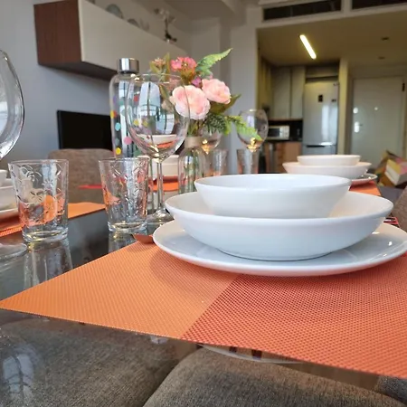 Apto En Ciudad De Ciencias Y Cerca Playa アパート