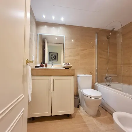 Apto En Ciudad De Ciencias Y Cerca Playa バレンシア