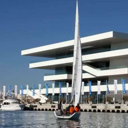 Апартаменты Apto En Ciudad De Ciencias Y Cerca Playa
